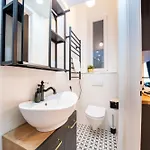 Greguss Calm Chic W Ac By M2 Metro Budapest