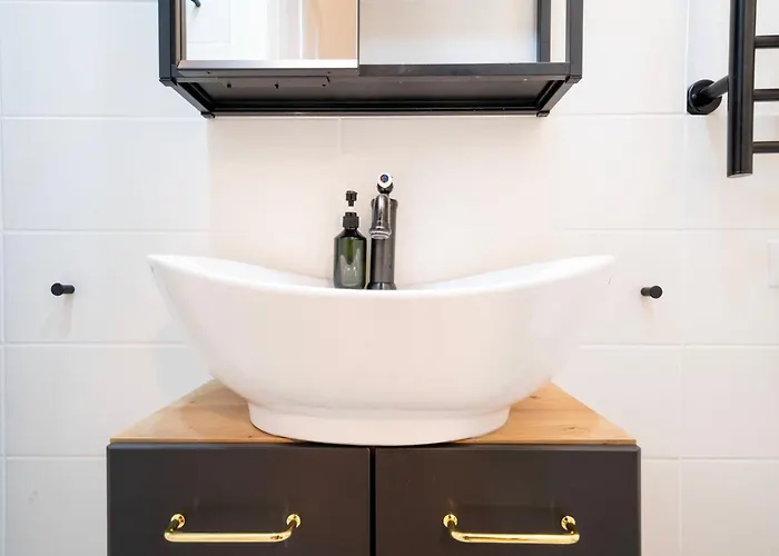 Greguss Calm Chic W Ac By M2 Metro Appartement *